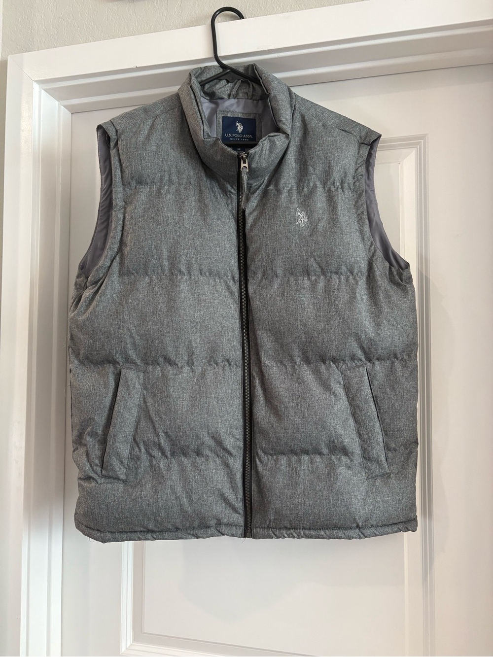 U.S. Polo Assn. Men's Heather Gray Quilted Puffer Vest